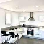 Апартаменты Amplio Con Jardin En Almadrava *